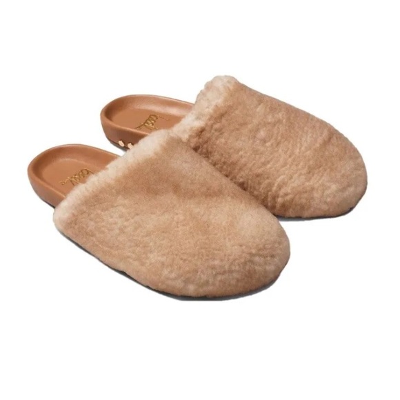Beek Flufftail Shearling Leather Mule Slide Honey Tan Sz 8 (fits like 7) New - Picture 1 of 7